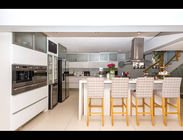 5 BEDROOM HOUSE FOR SALE IN ATLANTIC BEACH GOLF ESTATE